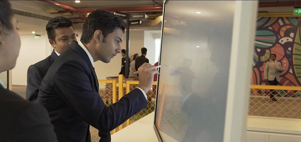 high-tech-for-high-touch-reimagining-hospitality-education-for-tomorrow-s-world