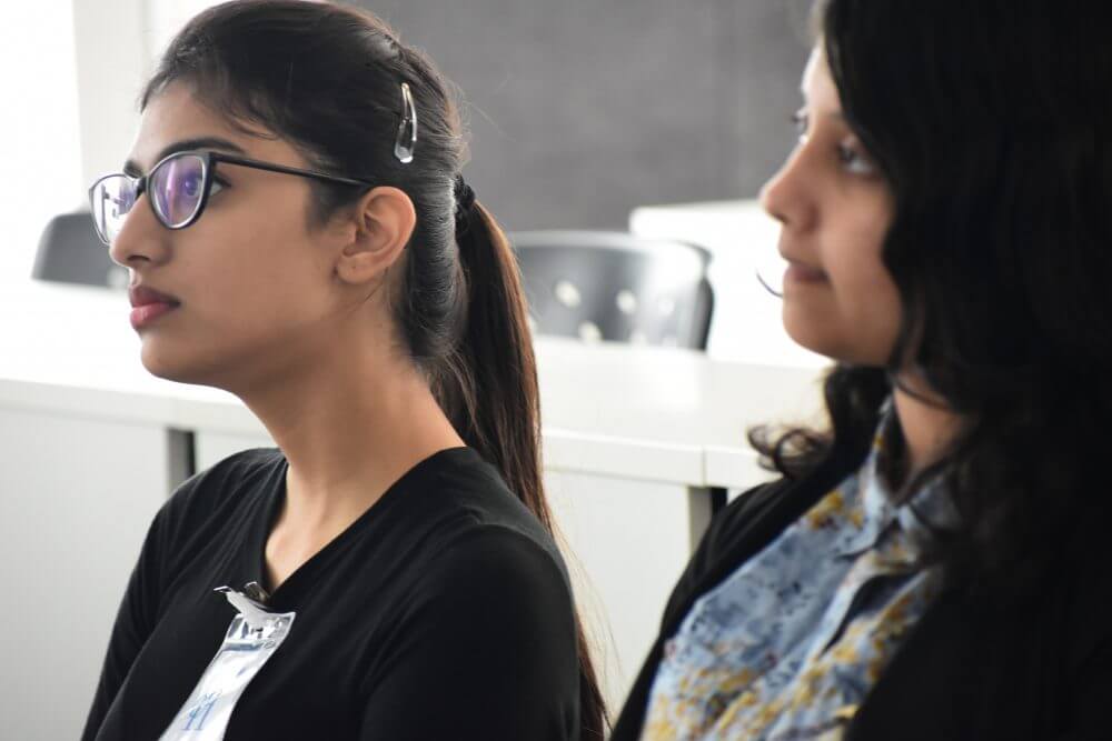try-before-you-buy-why-it-s-important-to-experience-a-college-before-committing-to-it